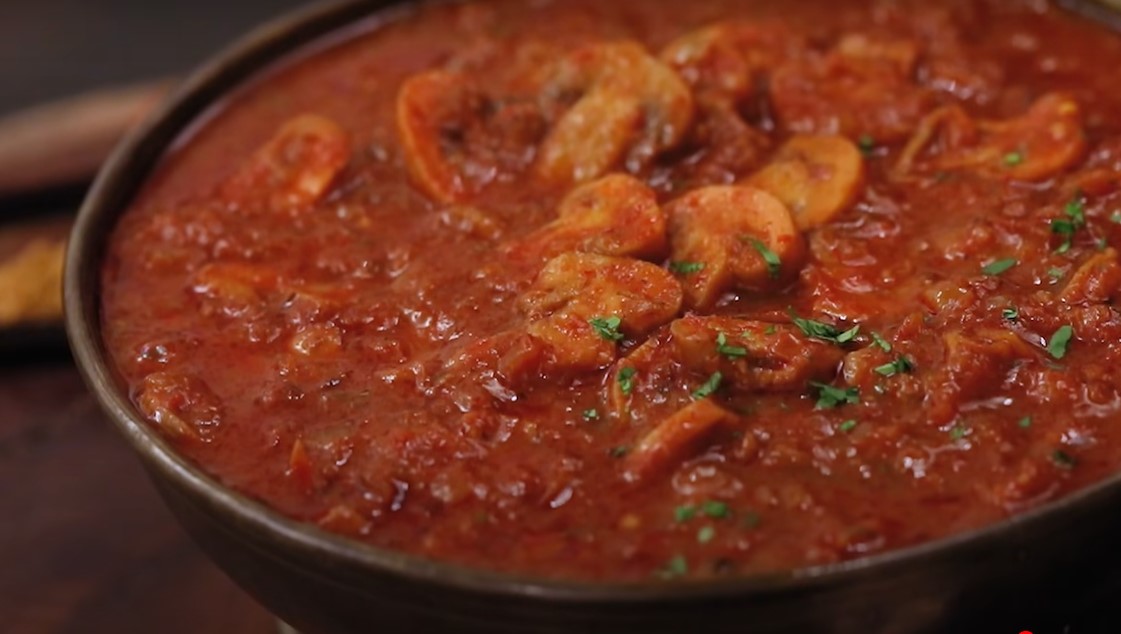 Mushroom Masala Recipe – A Flavorful & Easy Mushroom Curry for All Occasions