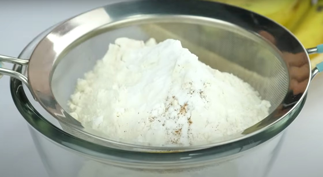 How to Make Delicious Banana Bread Recipe at Home
