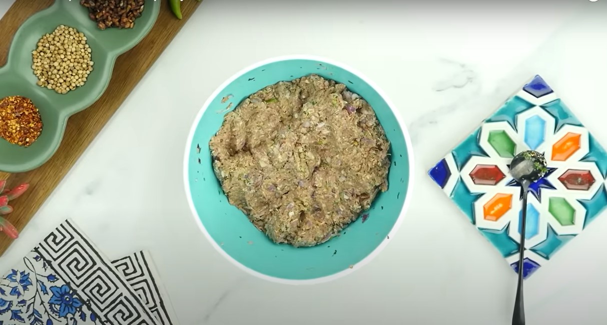 How to Make Delicious Chapli Kabab Recipe at Home