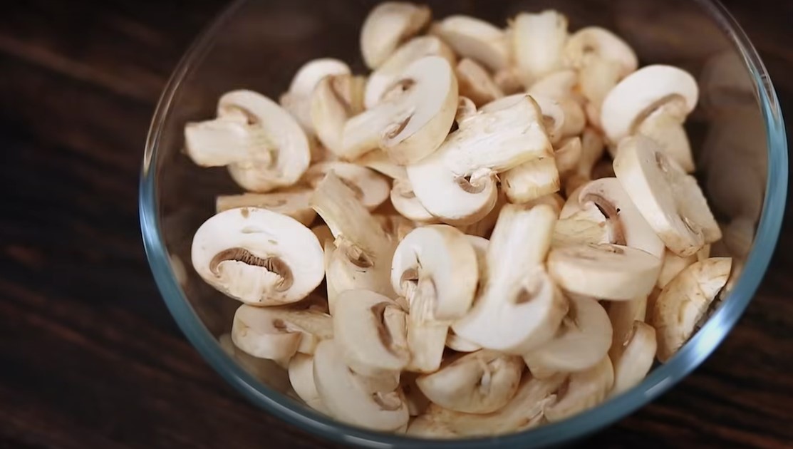 Mushroom Masala Recipe – A Flavorful & Easy Mushroom Curry for All Occasions